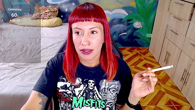 Snapshot of Eimy_lorens chatting on June 7, 5:51 pm Eimy lorens online show from June 7, 5:51 pm