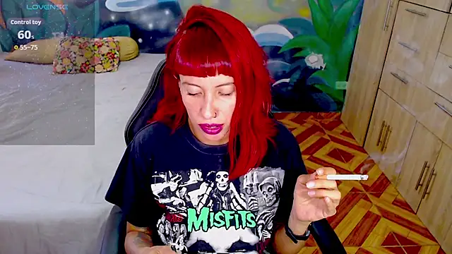 Snapshot of Eimy_lorens chatting on May 9, 3:26 pm Eimy lorens online show from May 9, 3:26 pm
