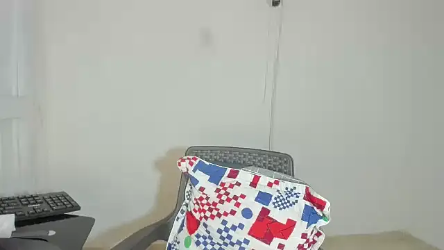 HUGEBOOBS MILF online show from February 28, 1:38 am