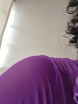 Electric bae online show from March 8, 1:47 pm