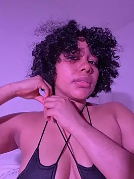 Electric bae online show from April 4, 6:47 pm