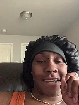 Foreignthababyy online show from October 21, 5:56 pm