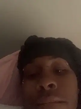 Foreignthababyy online show from January 9, 11:11 pm