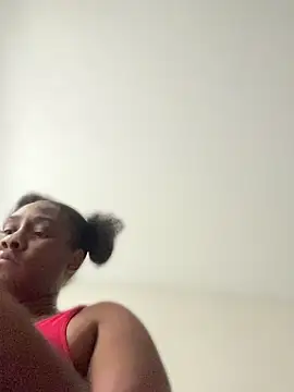 Snapshot of Foreignthababyy chatting on April 26, 2:58 pm Foreignthababyy online show from April 26, 2:58 pm