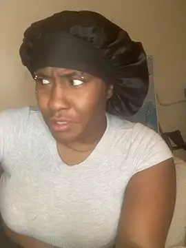 Foreignthababyy online show from February 17, 1:36 am