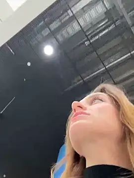 -AngelAri- online show from October 12, 9:10 am