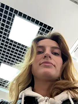 -AngelAri- online show from October 8, 6:08 pm