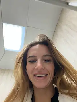 -AngelAri- online show from October 29, 6:07 pm