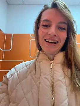 -AngelAri- online show from April 22, 5:53 pm