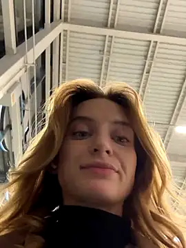 -AngelAri- online show from October 7, 9:05 pm