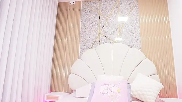 Snapshot of mssburbuja chatting on November 13, 3:10 am mssburbuja online show from November 13, 3:10 am