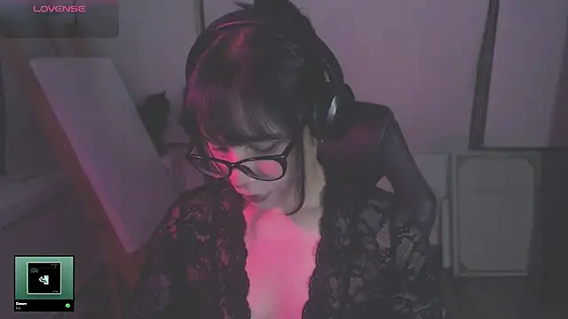 alien  show online show from March 6, 7:14 am