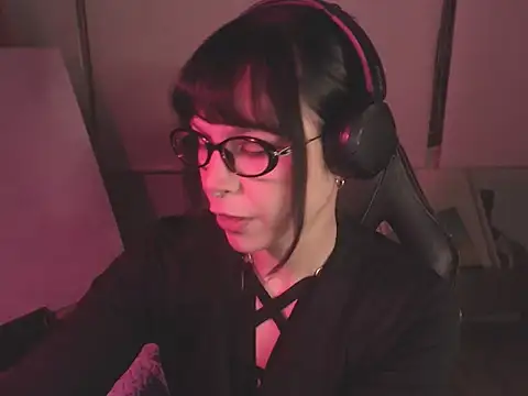 alien  show online show from April 9, 2:24 am