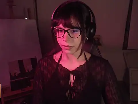 alien  show online show from April 18, 4:37 am