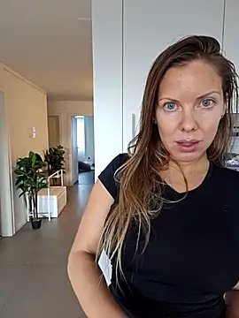 novaforyou1 online show from December 2, 2:08 pm