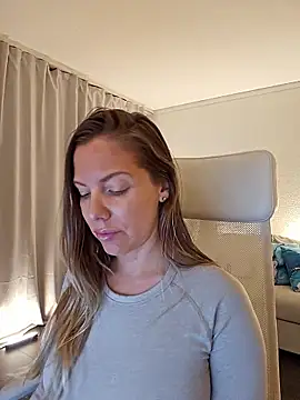 novaforyou1 online show from October 12, 1:23 pm