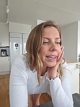 novaforyou1 online show from March 12, 8:20 pm