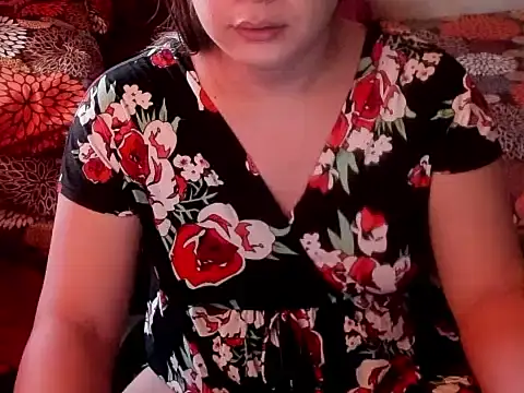 BEMYPROPERTYx online show from December 19, 9:00 am