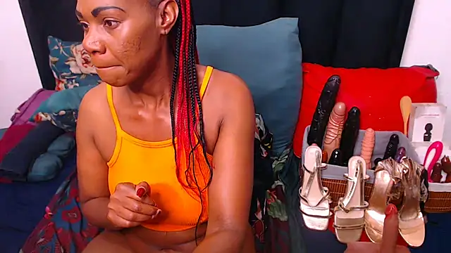 sexybootylicious online show from May 5, 9:56 am