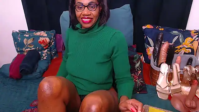 Snapshot of sexybootylicious chatting on July 16, 7:49 am sexybootylicious online show from July 16, 7:49 am
