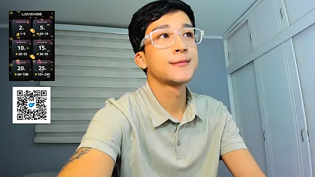 tom Howard online show from September 28, 1:56 am