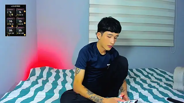 tom Howard online show from November 16, 2:05 am