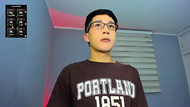 tom Howard online show from November 25, 4:57 am