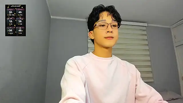 tom Howard online show from March 16, 3:36 am