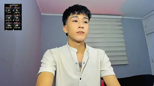 tom Howard online show from October 21, 11:48 pm