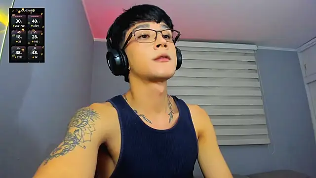 tom Howard online show from December 22, 6:13 am