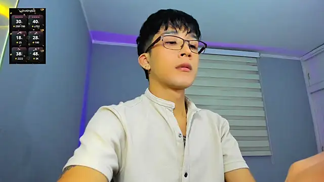 tom Howard online show from December 1, 10:32 pm