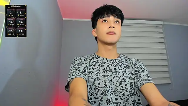 tom Howard online show from January 11, 12:50 am