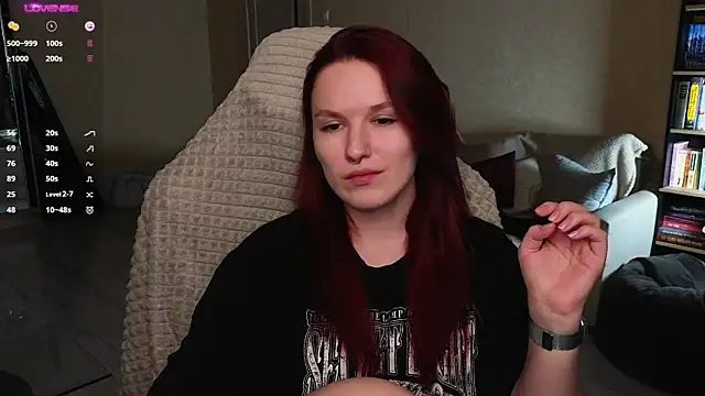 Val lava online show from March 30, 8:54 pm