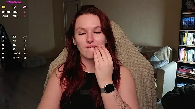 Val lava online show from March 13, 9:09 pm