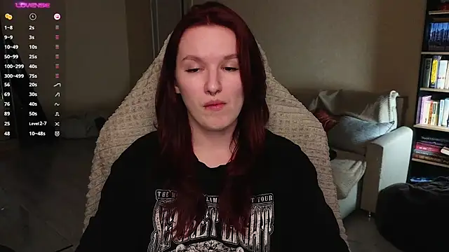 Val lava online show from March 19, 9:04 pm