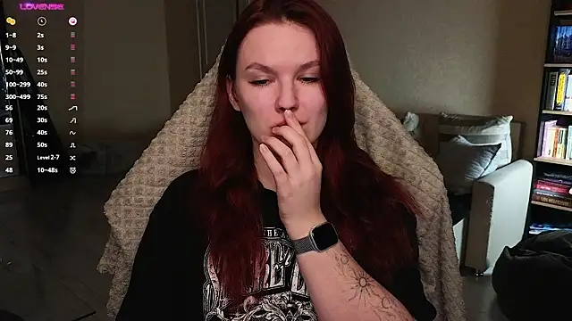 Val lava online show from March 15, 9:11 pm