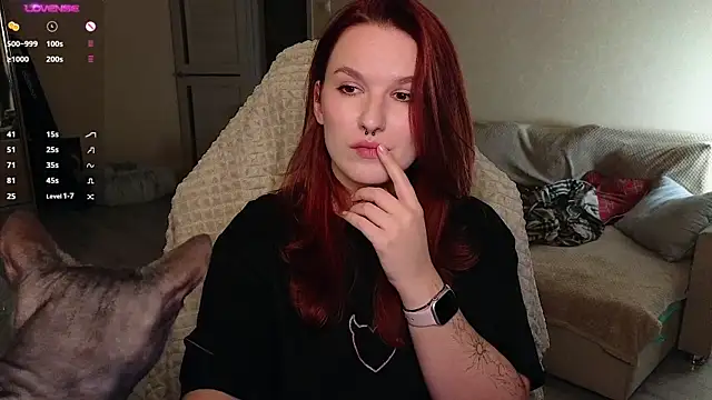 Val lava online show from October 26, 7:25 pm