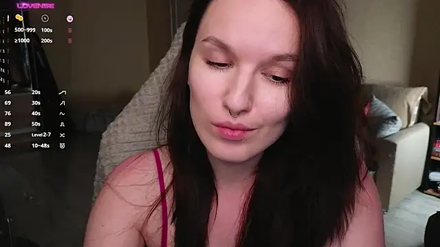 Val lava online show from June 21, 7:19 pm