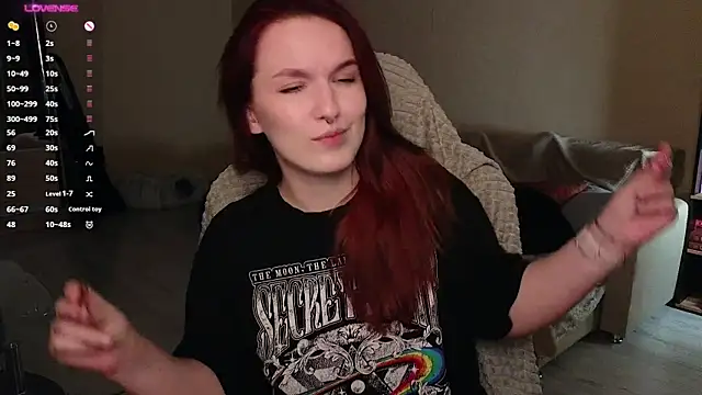 Val lava online show from November 18, 8:23 pm