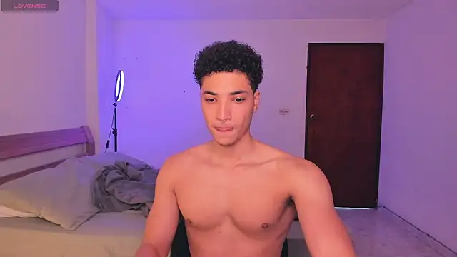 MitchellXD online show from March 12, 3:29 pm