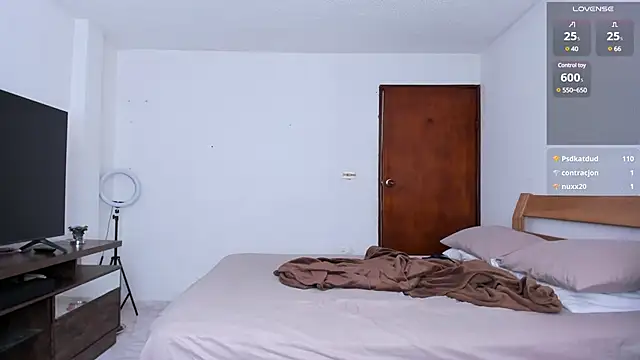 MitchellXD online show from December 8, 6:17 pm