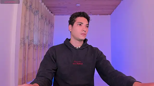 MitchellXD online show from February 13, 1:55 pm