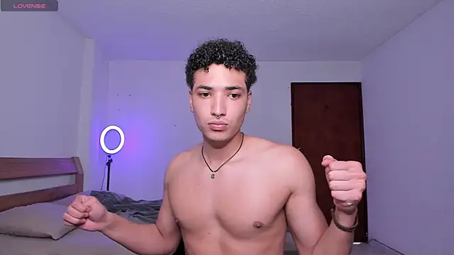 MitchellXD online show from December 28, 8:25 pm