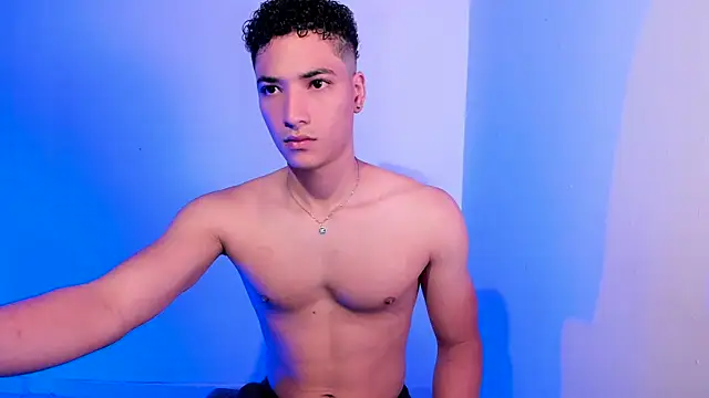 MitchellXD online show from September 21, 3:28 pm