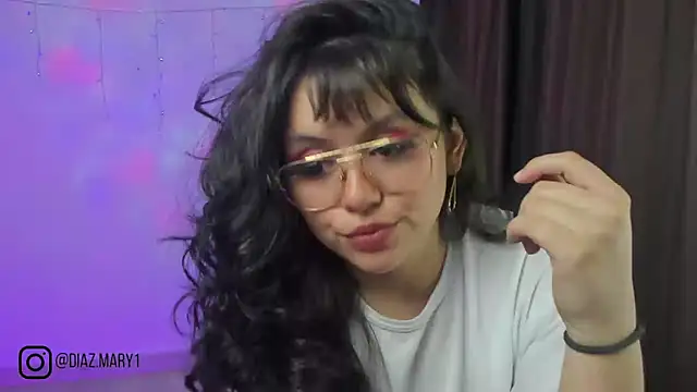 mary diaz1 online show from March 18, 2:51 am