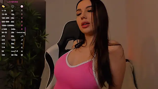 Jaylee Krys online show from December 19, 6:10 pm