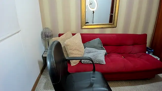 NicolettColin online show from March 9, 9:51 pm