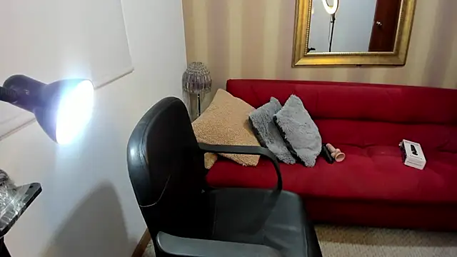 NicolettColin online show from February 22, 5:36 pm