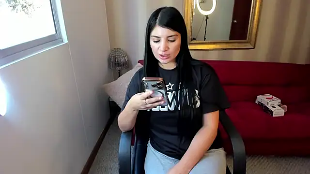 NicolettColin online show from February 9, 7:56 pm