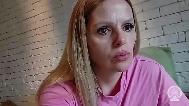 Angel girllovemy online show from February 14, 7:30 am